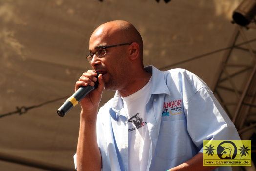 Pionear (D) 21. Summer Jam Festival - Fuehlinger See, Koeln - Moderator Green Stage 14. - 16. Juli 2006 (7).jpg